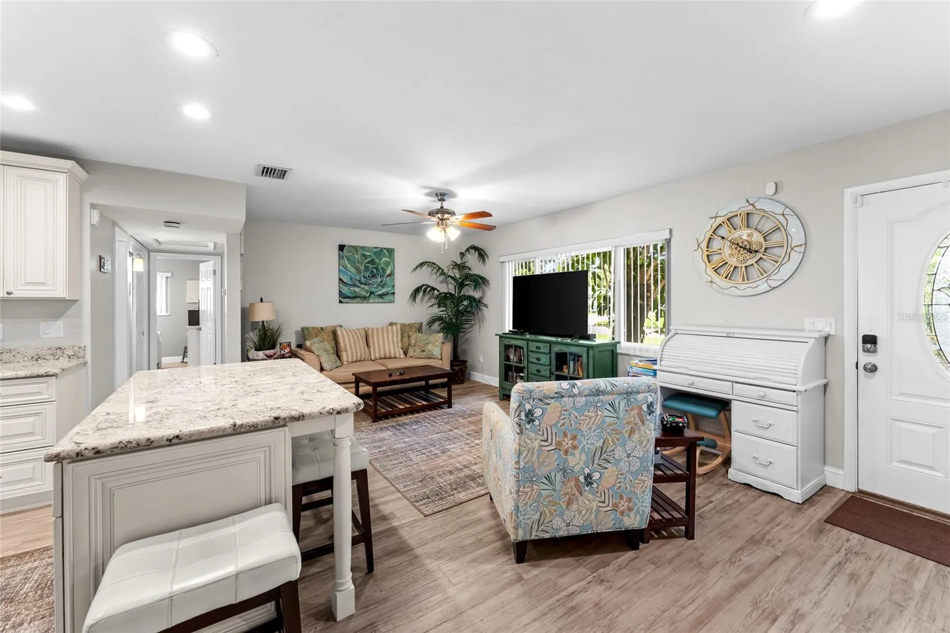 4533 20th Avenue N St Petersburg FL 33713