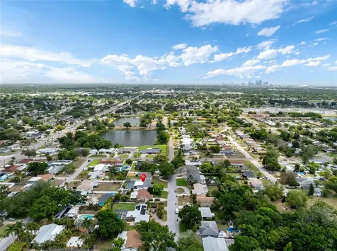 4533 20th Avenue N St Petersburg FL 33713