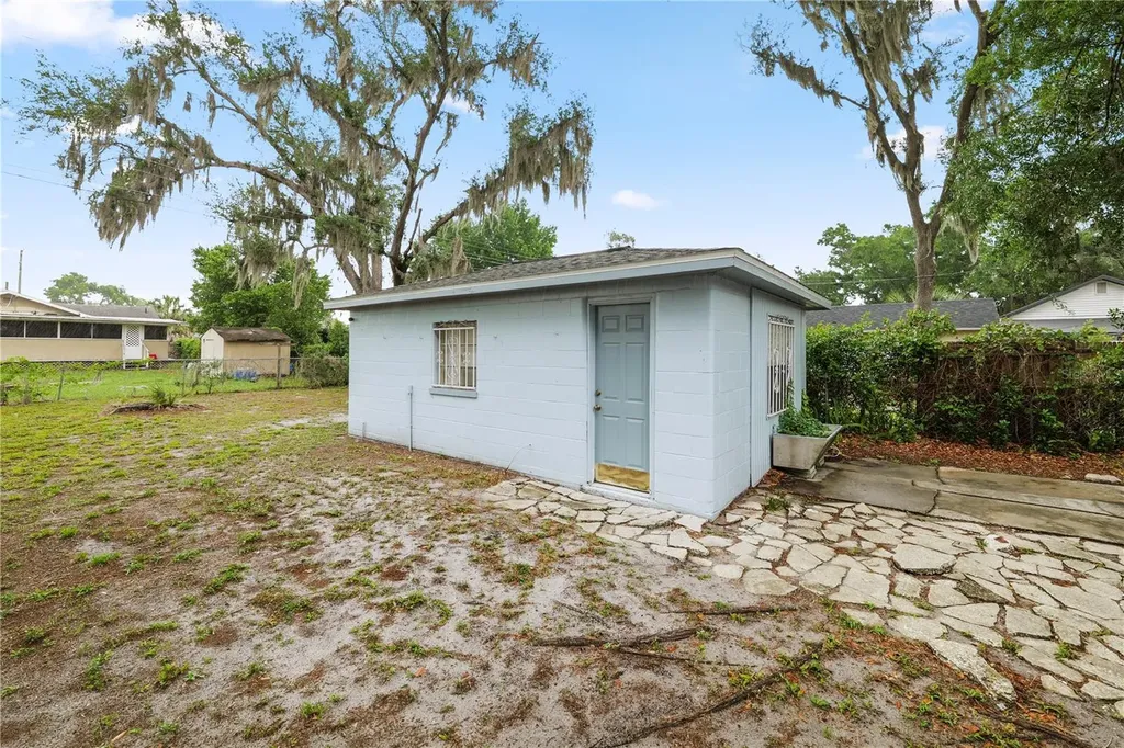 1638 E Elm Road Lakeland FL 33801