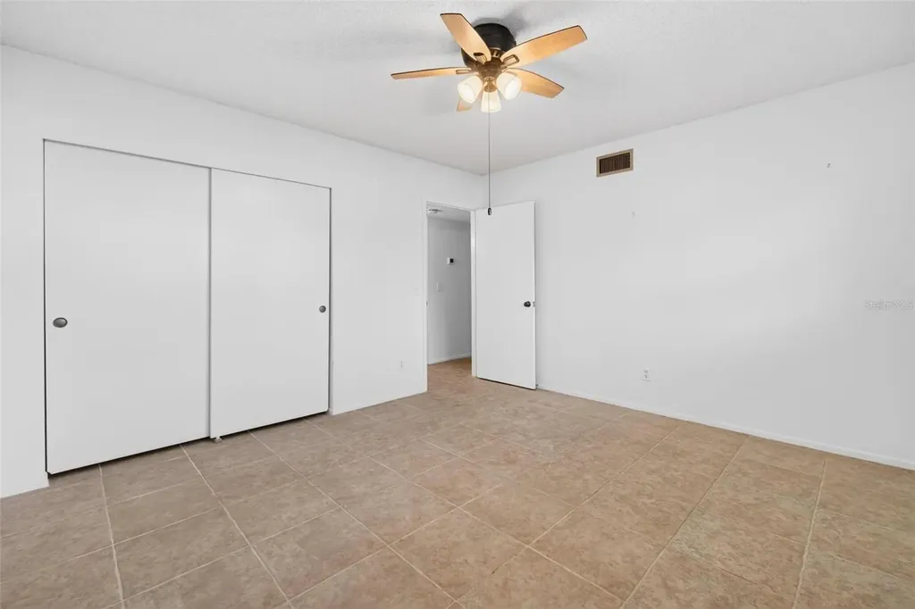 2295 Americus Boulevard E Clearwater FL 33763