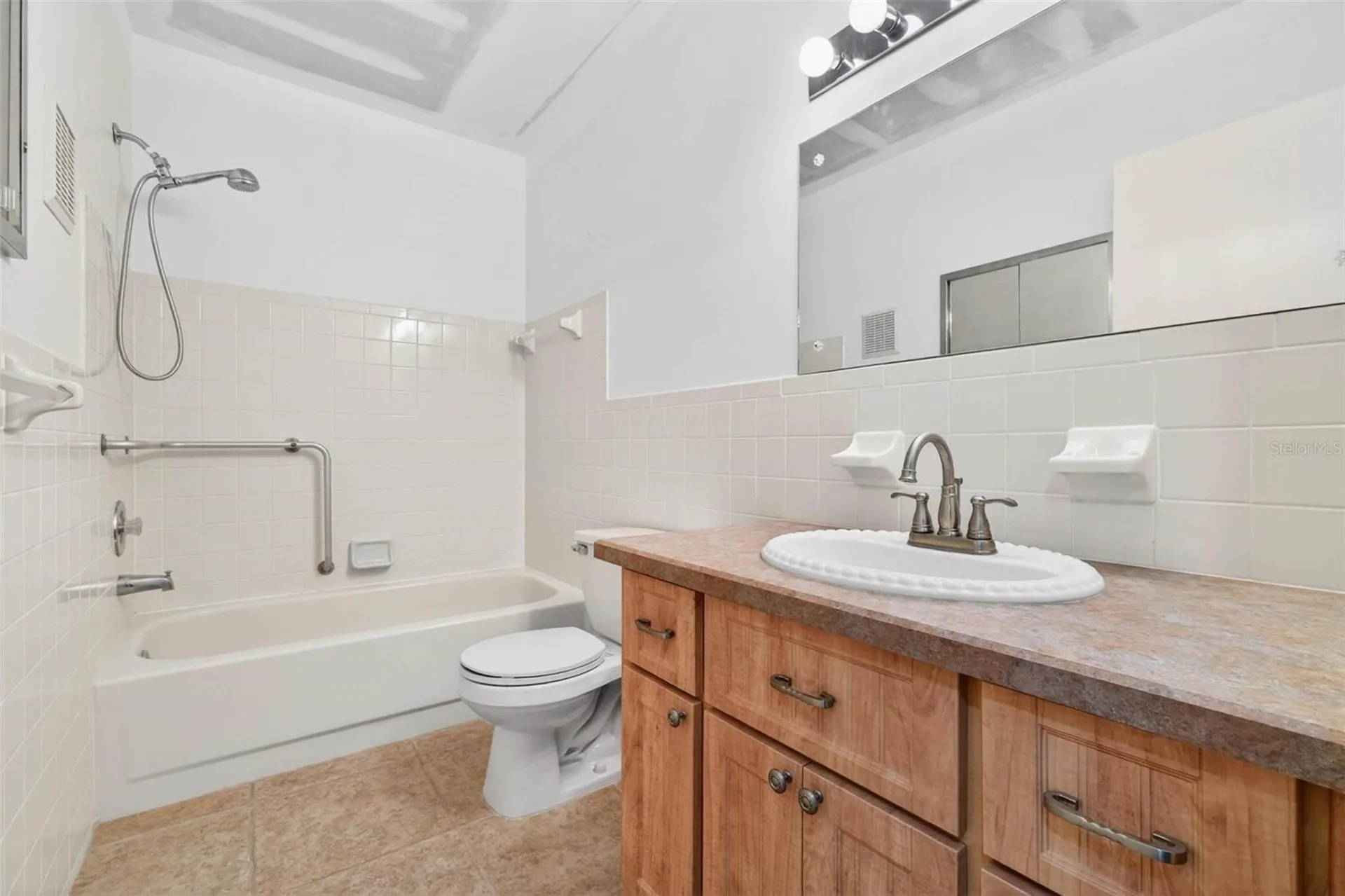 2295 Americus Boulevard E Clearwater FL 33763