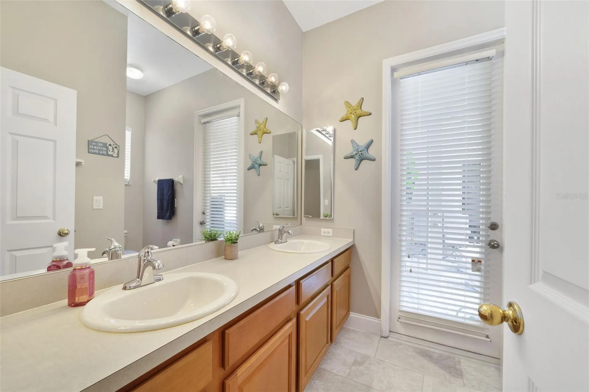 6695 Lake Carlisle Boulevard Orlando FL 32829