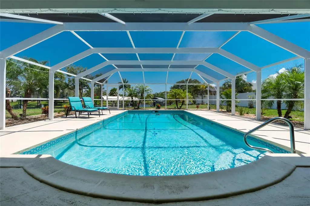 109 Arlington Court NE Port Charlotte FL 33952