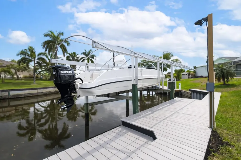 109 Arlington Court NE Port Charlotte FL 33952