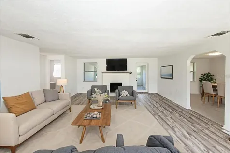 15 Palmira Road Debary FL 32713