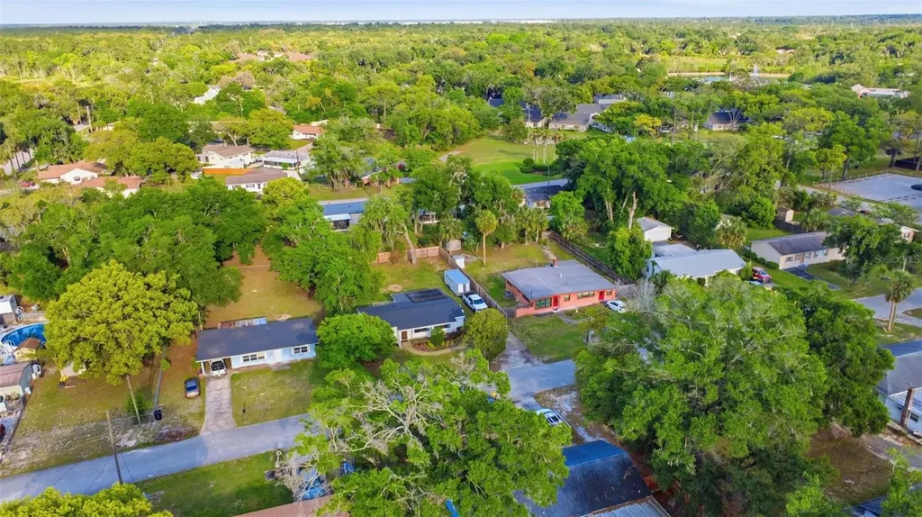 112 Edwards Avenue Orange City FL 32763