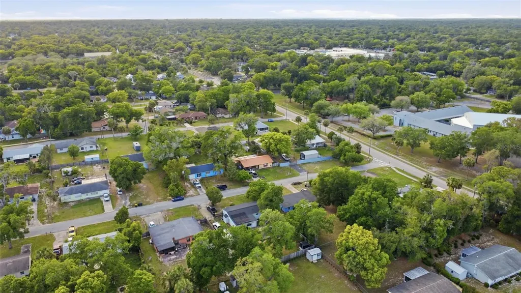 112 Edwards Avenue Orange City FL 32763