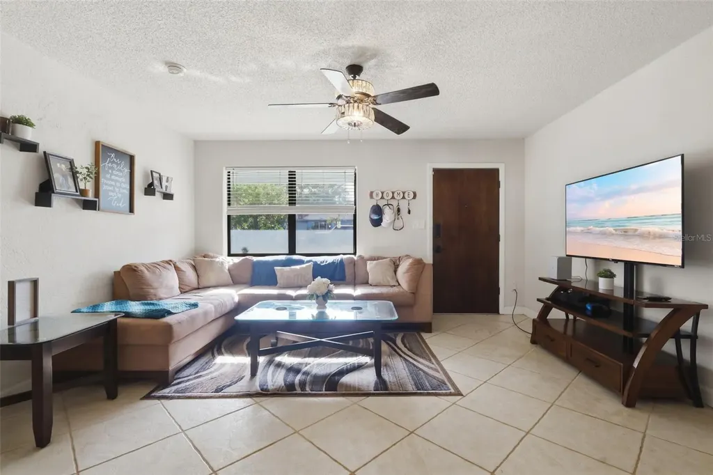 112 Edwards Avenue Orange City FL 32763