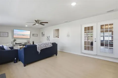 112 Edwards Avenue Orange City FL 32763
