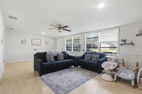 112 Edwards Avenue Orange City FL 32763