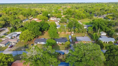112 Edwards Avenue Orange City FL 32763