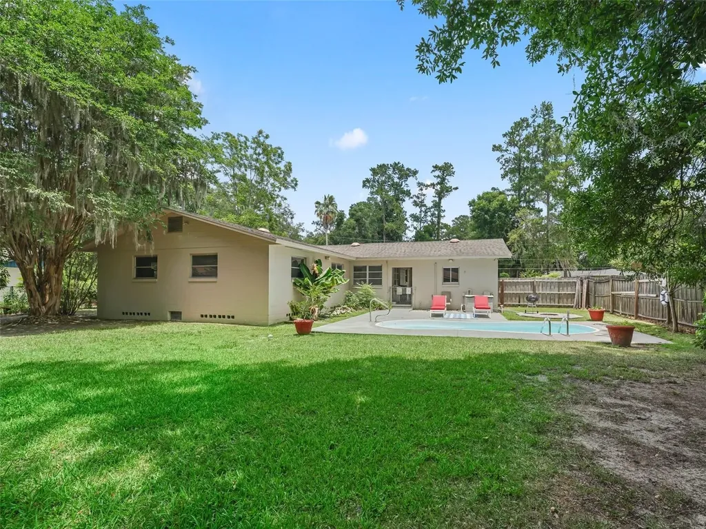 1520 NE 12th Street Ocala FL 34470