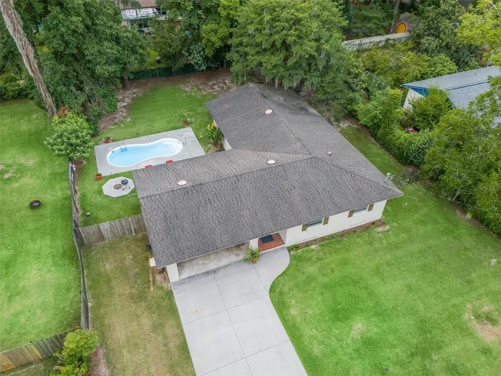 1520 NE 12th Street Ocala FL 34470