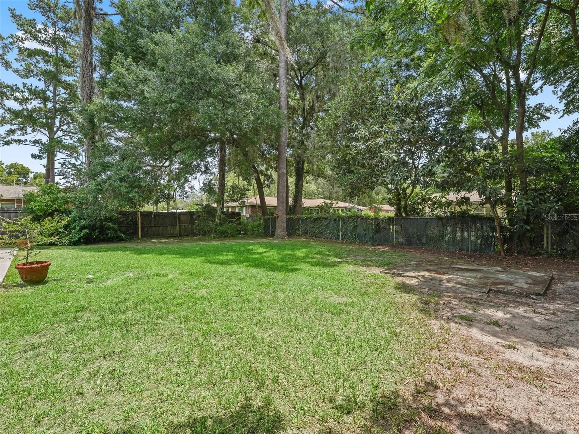1520 NE 12th Street Ocala FL 34470