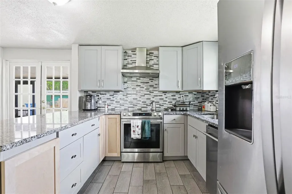 30151 Lynne Drive Wesley Chapel FL 33543