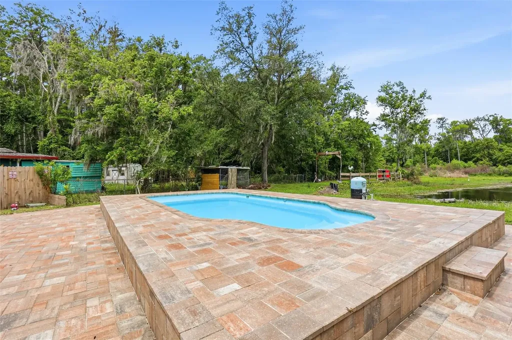 30151 Lynne Drive Wesley Chapel FL 33543