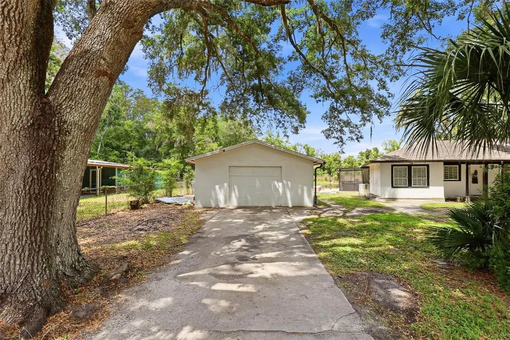 30151 Lynne Drive Wesley Chapel FL 33543