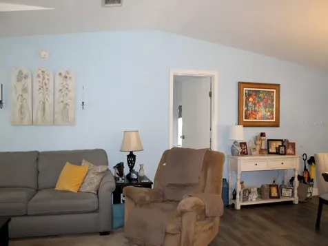 64 Thatch Palm Street W Largo FL 33770