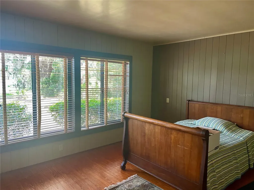 1800 SW 35th Place Gainesville FL 32608