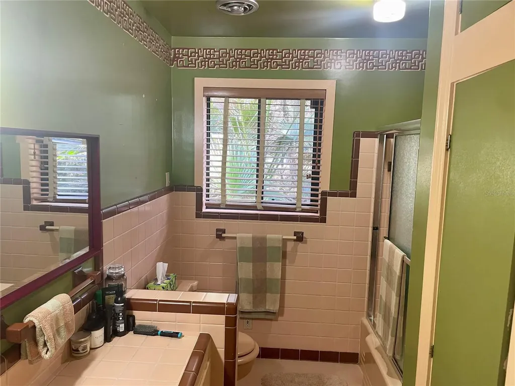 1800 SW 35th Place Gainesville FL 32608