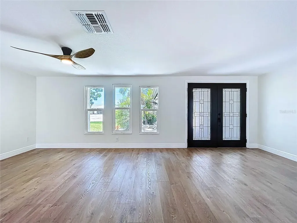 5040 Glenn Drive New Port Richey FL 34652