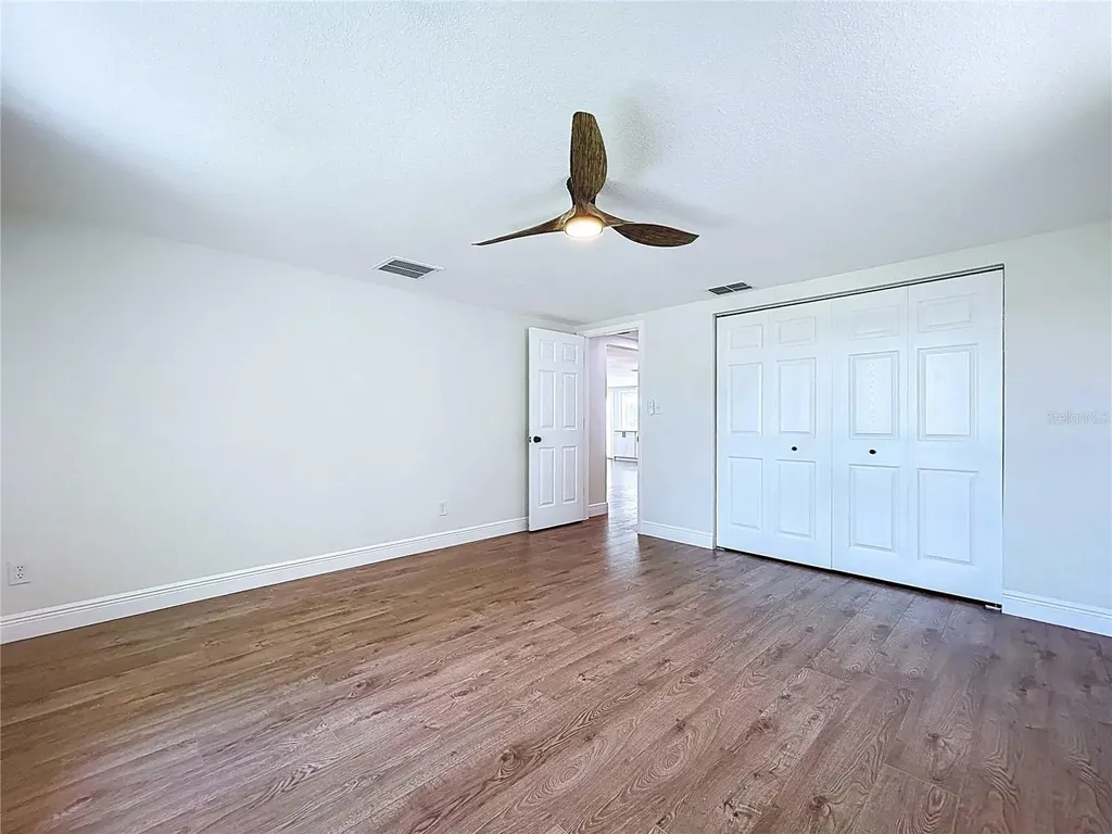 5040 Glenn Drive New Port Richey FL 34652