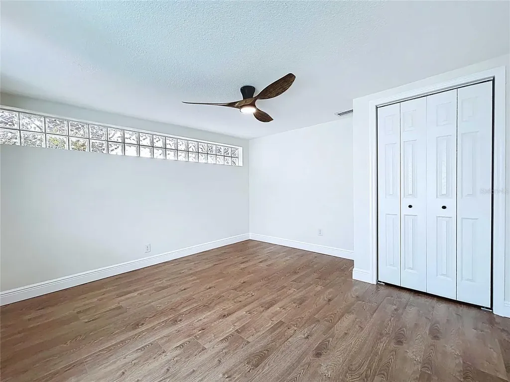 5040 Glenn Drive New Port Richey FL 34652