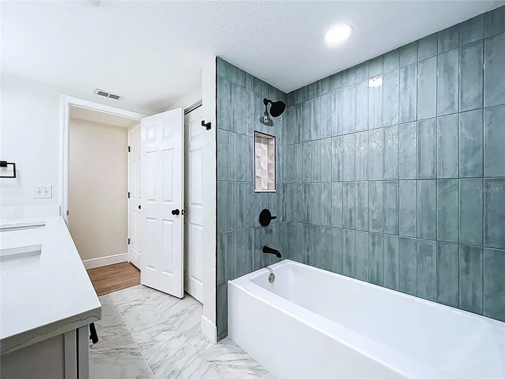 5040 Glenn Drive New Port Richey FL 34652