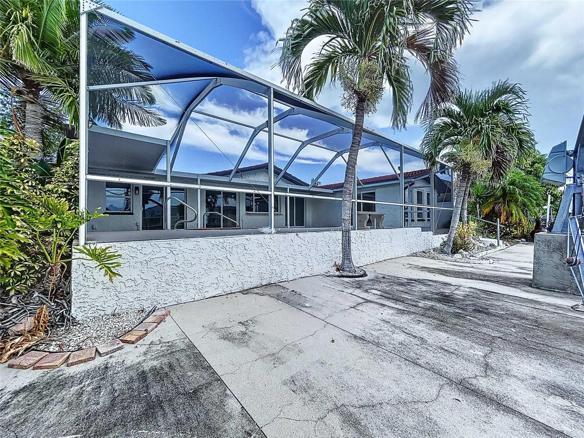 5040 Glenn Drive New Port Richey FL 34652