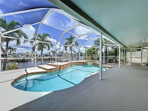 5040 Glenn Drive New Port Richey FL 34652