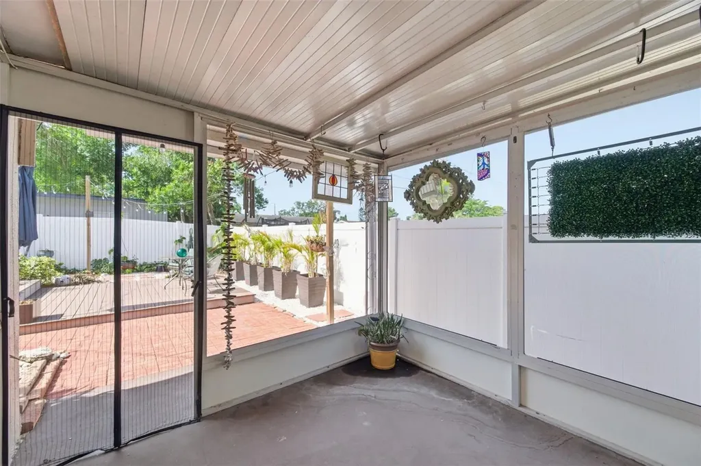 4244 Woodfield Avenue Holiday FL 34691