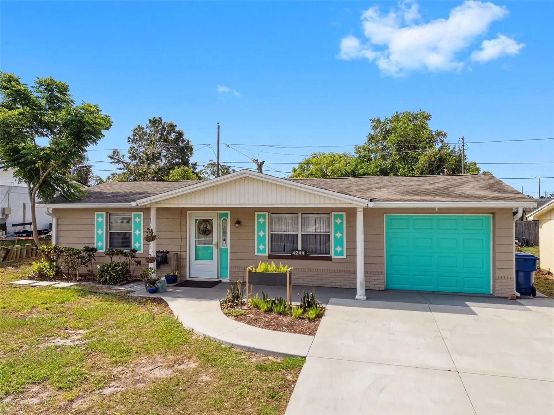 4244 Woodfield Avenue Holiday FL 34691