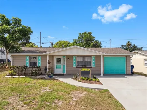 4244 Woodfield Avenue Holiday FL 34691