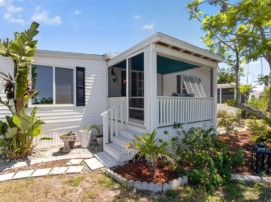 3949 Russell Avenue Port Charlotte FL 33953