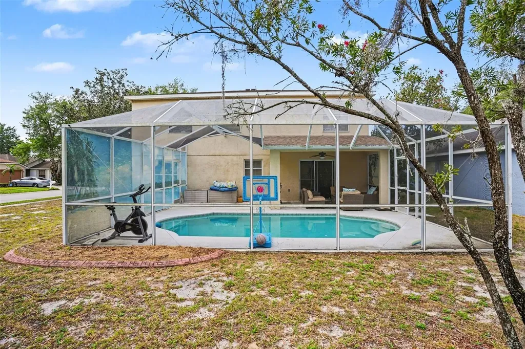8105 River Mont Way Tampa FL 33637