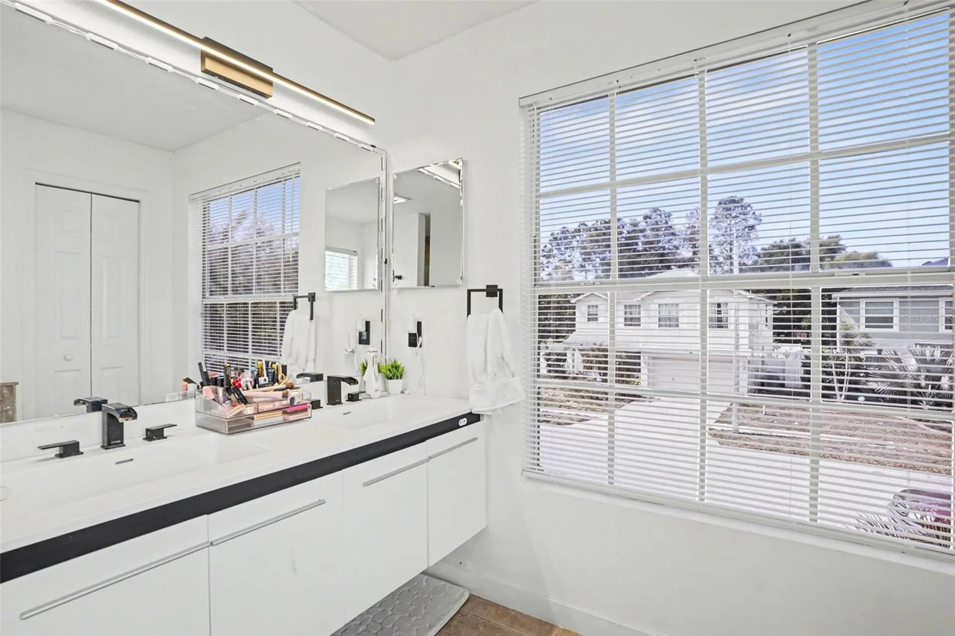 8105 River Mont Way Tampa FL 33637