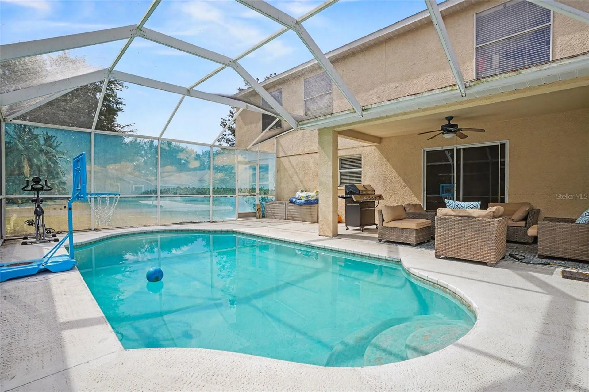 8105 River Mont Way Tampa FL 33637