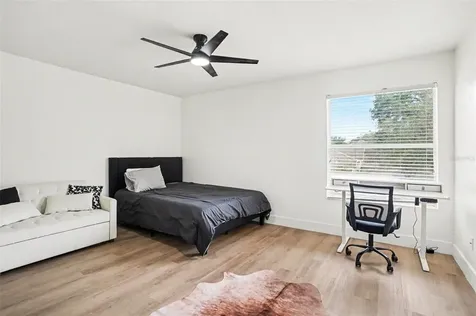 8105 River Mont Way Tampa FL 33637
