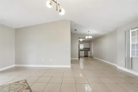 2762 Myakka Drive Orlando FL 32839