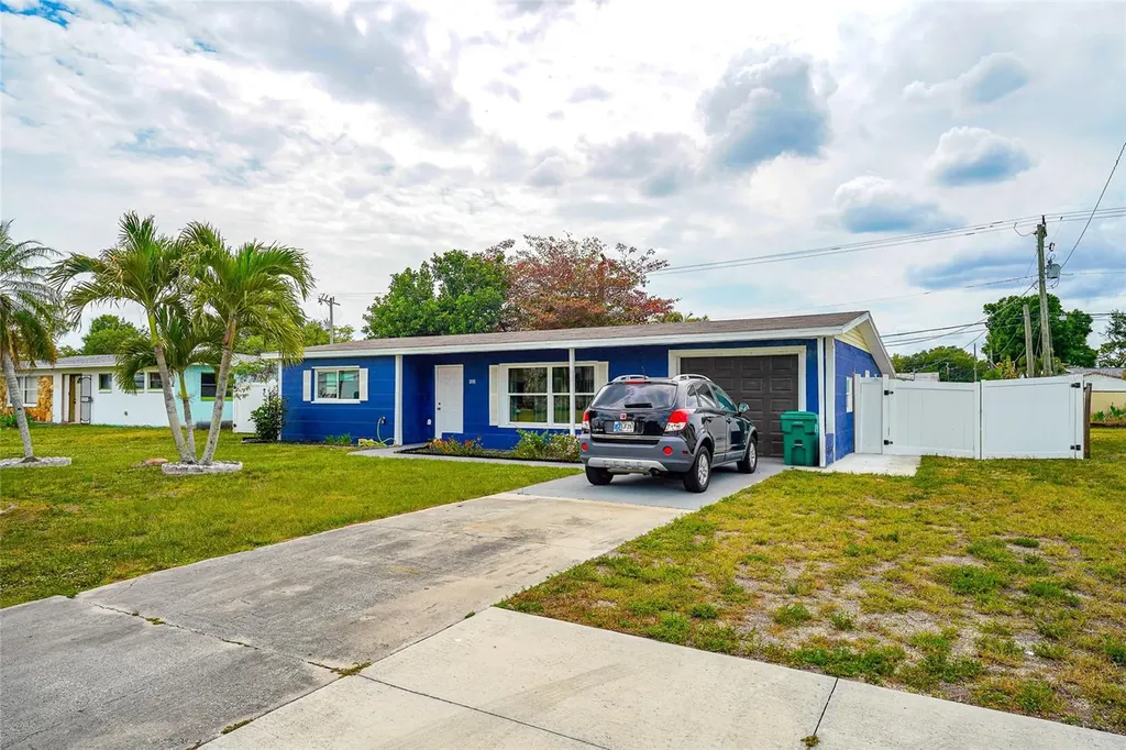 3095 Pinetree Street Port Charlotte FL 33952