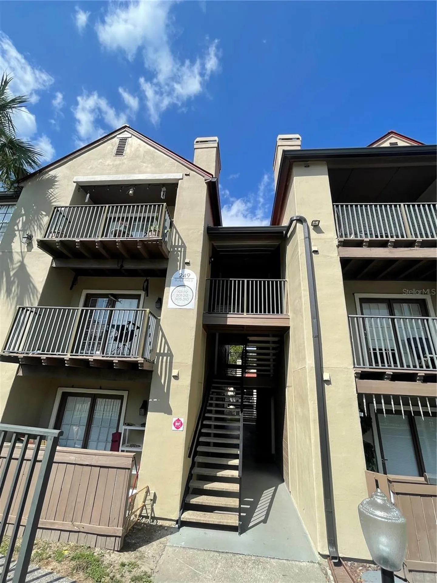 249 Afton Square Altamonte Springs FL 32714