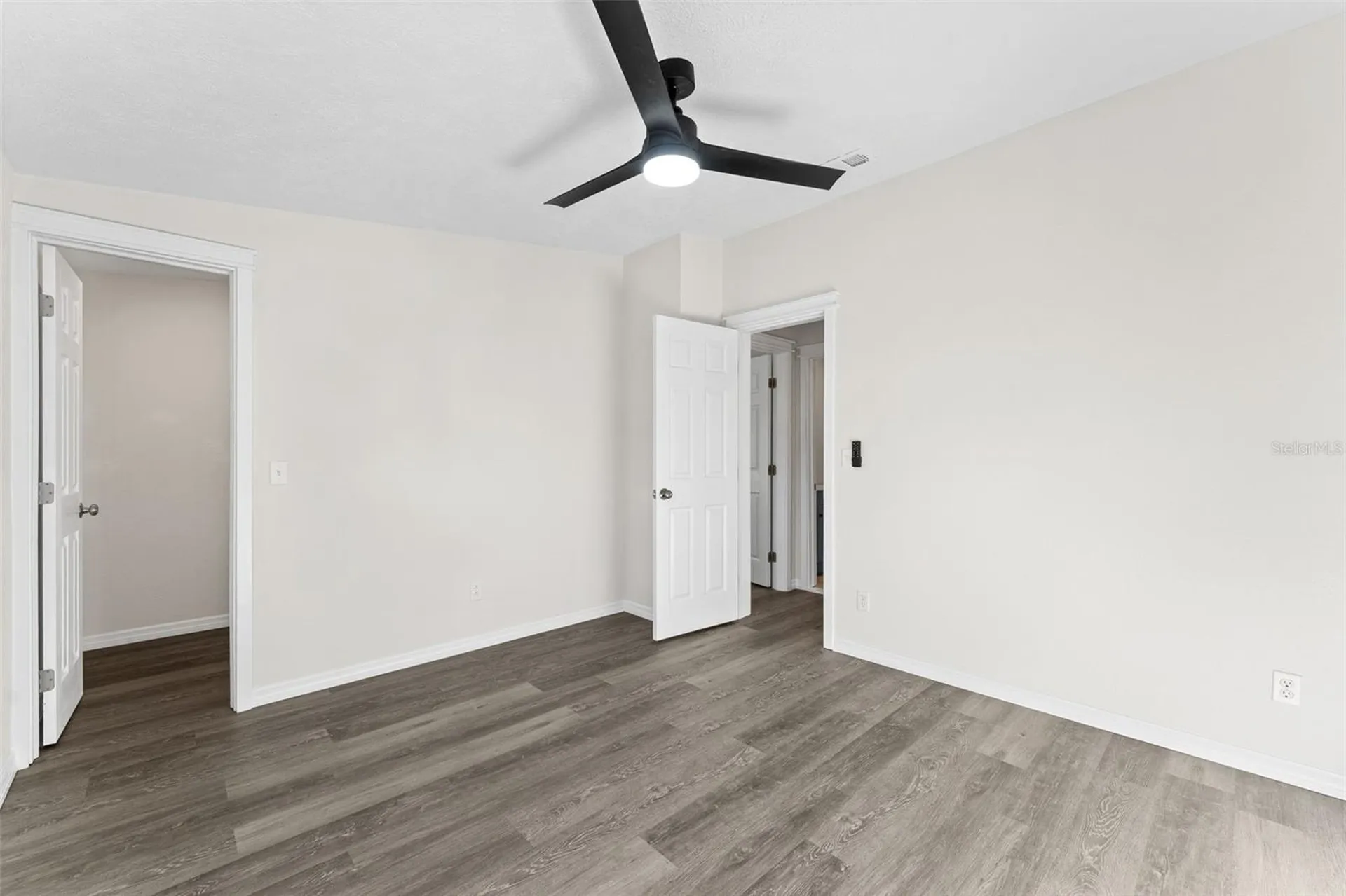 142 N Indian River Drive N Edgewater FL 32141