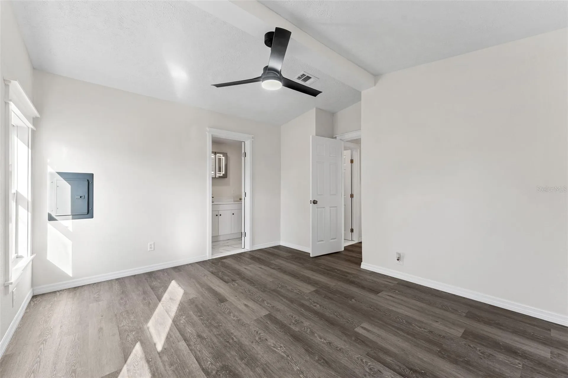142 N Indian River Drive N Edgewater FL 32141