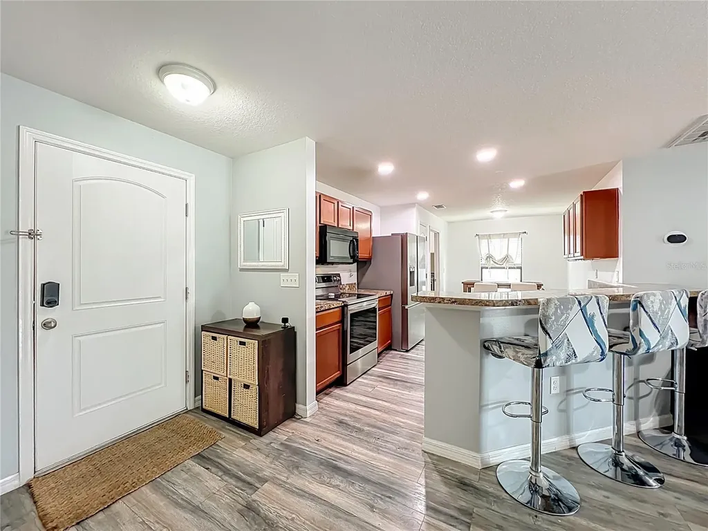 2395 Bracknell Forest Trail Tavares FL 32778
