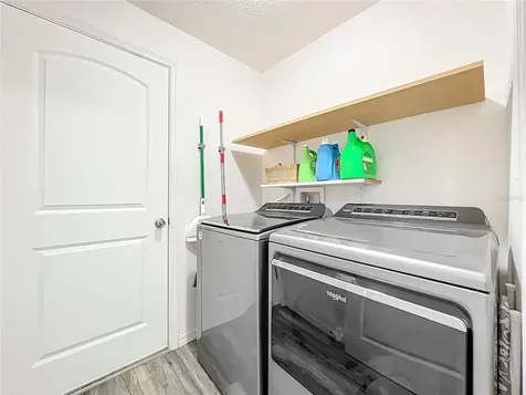 2395 Bracknell Forest Trail Tavares FL 32778