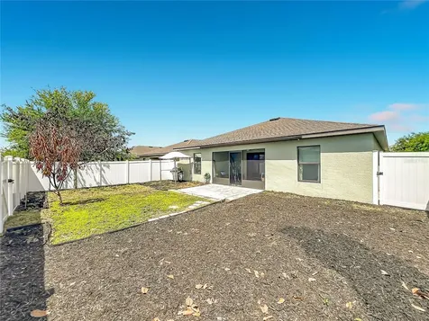 2395 Bracknell Forest Trail Tavares FL 32778