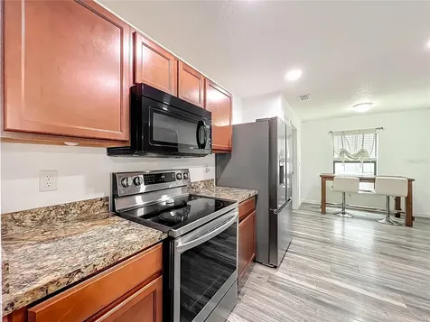2395 Bracknell Forest Trail Tavares FL 32778