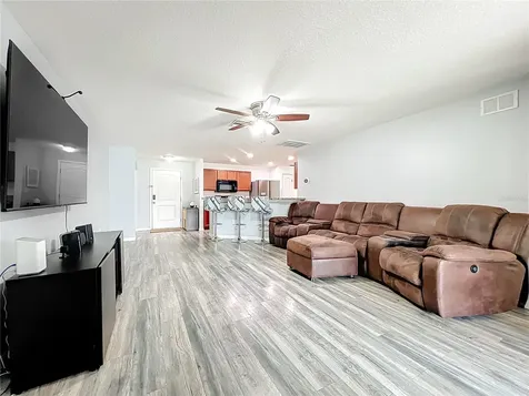 2395 Bracknell Forest Trail Tavares FL 32778