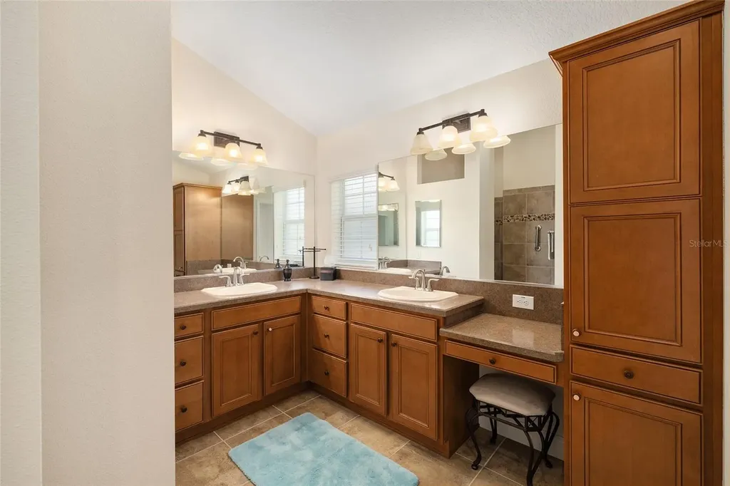 2033 Salmon Way The Villages FL 32162