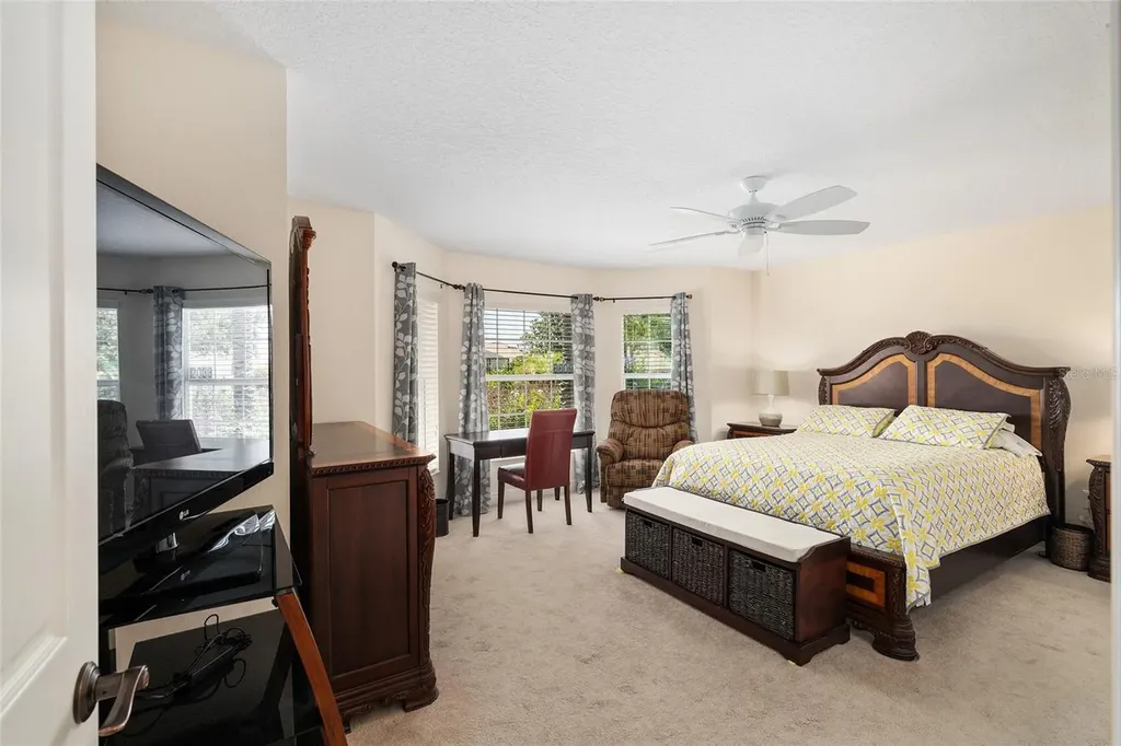 2033 Salmon Way The Villages FL 32162